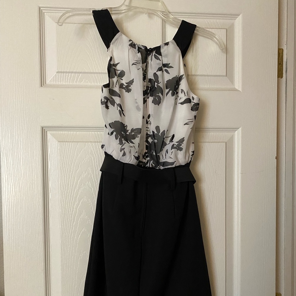 Flower pattern dress - Picture 3 of 4